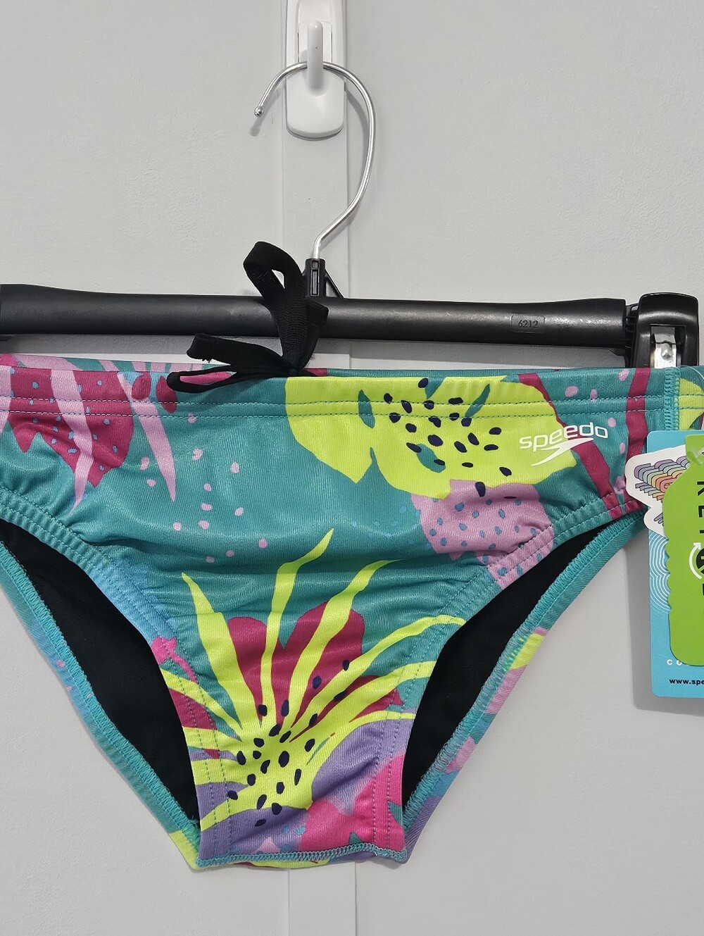 Speedo Endurance Eco Size 28 Boys Mens Swim Trunks with Elastic Drawstring Waist